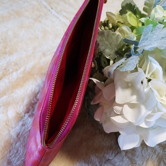 Marc Jacobs Monogram   Makeup Bag Cosmetic - Picture 5 of 6